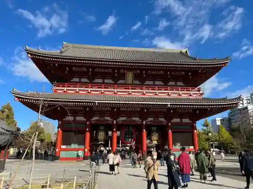 浅草寺の山門