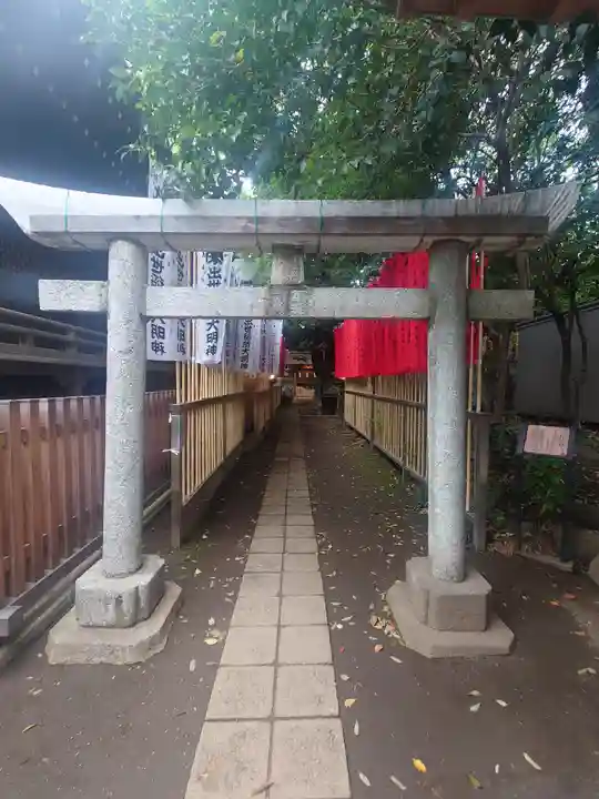 代々木八幡宮の末社・摂社