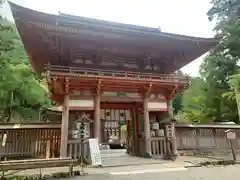 日吉大社の山門