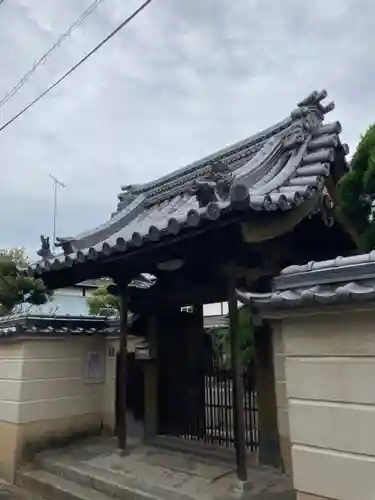 光照寺の山門・神門