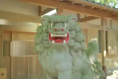 花窟神社の狛犬