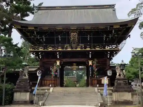 北野天満宮の山門