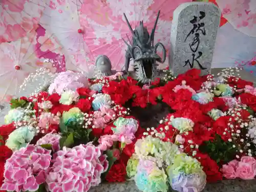 札幌諏訪神社の手水舎