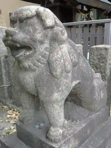 田蓑神社の狛犬