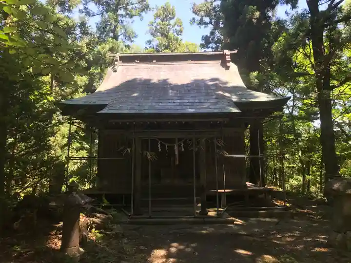 八幡神社の本殿・本堂