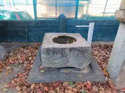 白山社の手水舎