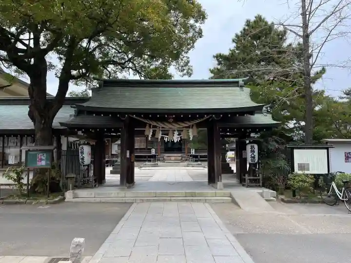 葛飾八幡宮の{uncategorized: "未分類", other: "その他", undefined: "問題あり", building: "その他建物", grave: "お墓", sacred_gate: "鳥居", guardian: "狛犬", statue: "像", buddha: "仏像", history: "歴史", nature: "自然", garden: "庭園", animal: "動物", pagoda: "塔", temizu: "手水舎", mountain_gate: "山門・神門", sanctuary: "本殿・本堂", subordinate: "末社・摂社", art: "芸術", scenery: "景色", jizo: "地蔵", ema: "絵馬", goshuin: "御朱印", omikuji: "おみくじ", items: "授与品その他", amulet: "お守り", goshuincho: "御朱印帳", eats: "食事", festival: "お祭り", votive_dance: "神楽", shichigosan: "七五三参", wedding: "結婚式", experience: "体験その他", initially: "初詣", around: "周辺", anti_infection: "感染症対策"}