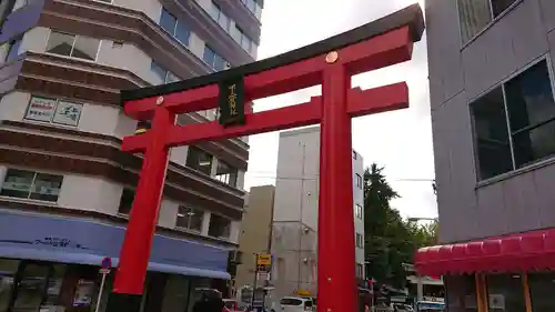 下谷神社の鳥居