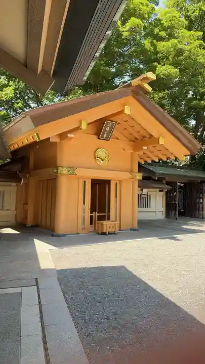 東郷神社の{uncategorized: "未分類", other: "その他", undefined: "問題あり", building: "その他建物", grave: "お墓", sacred_gate: "鳥居", guardian: "狛犬", statue: "像", buddha: "仏像", history: "歴史", nature: "自然", garden: "庭園", animal: "動物", pagoda: "塔", temizu: "手水舎", mountain_gate: "山門・神門", sanctuary: "本殿・本堂", subordinate: "末社・摂社", art: "芸術", scenery: "景色", jizo: "地蔵", ema: "絵馬", goshuin: "御朱印", omikuji: "おみくじ", items: "授与品その他", amulet: "お守り", goshuincho: "御朱印帳", eats: "食事", festival: "お祭り", votive_dance: "神楽", shichigosan: "七五三参", wedding: "結婚式", experience: "体験その他", initially: "初詣", around: "周辺", anti_infection: "感染症対策"}