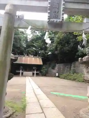 上野毛稲荷神社の鳥居