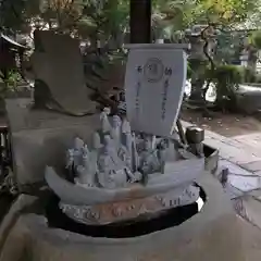 大宝八幡宮の像