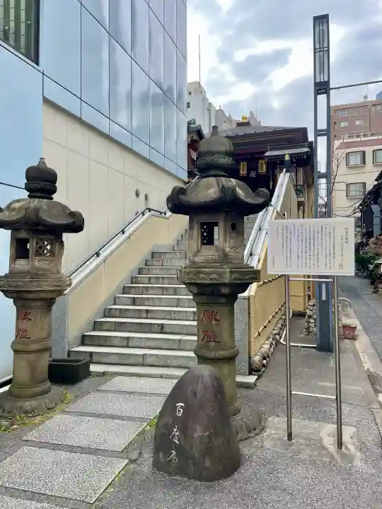 大観音寺の{uncategorized: "未分類", other: "その他", undefined: "問題あり", building: "その他建物", grave: "お墓", sacred_gate: "鳥居", guardian: "狛犬", statue: "像", buddha: "仏像", history: "歴史", nature: "自然", garden: "庭園", animal: "動物", pagoda: "塔", temizu: "手水舎", mountain_gate: "山門・神門", sanctuary: "本殿・本堂", subordinate: "末社・摂社", art: "芸術", scenery: "景色", jizo: "地蔵", ema: "絵馬", goshuin: "御朱印", omikuji: "おみくじ", items: "授与品その他", amulet: "お守り", goshuincho: "御朱印帳", eats: "食事", festival: "お祭り", votive_dance: "神楽", shichigosan: "七五三参", wedding: "結婚式", experience: "体験その他", initially: "初詣", around: "周辺", anti_infection: "感染症対策"}