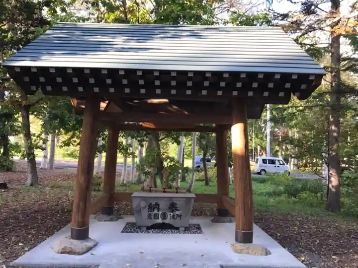 赤井川神社の手水舎
