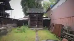 神明神社の末社