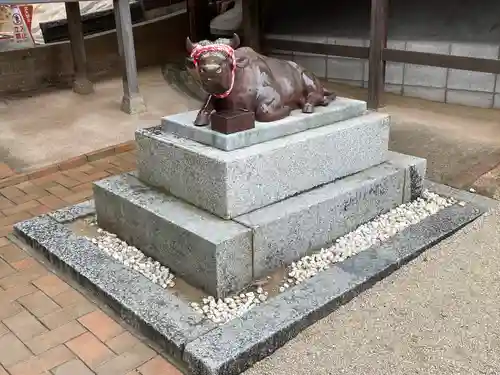 足立山妙見宮（御祖神社）の狛犬