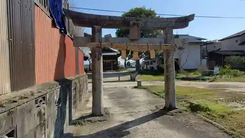 埴安神社の鳥居