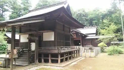 小御門神社の本殿・本堂