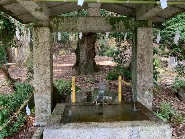 日吉大社の手水舎