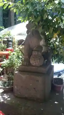三崎稲荷神社の狛犬