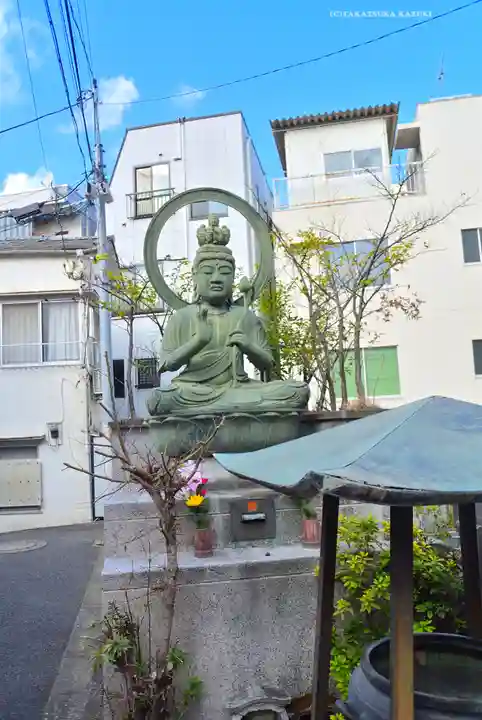 本郷薬師堂(東京都)