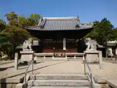 稲荷神社の本殿