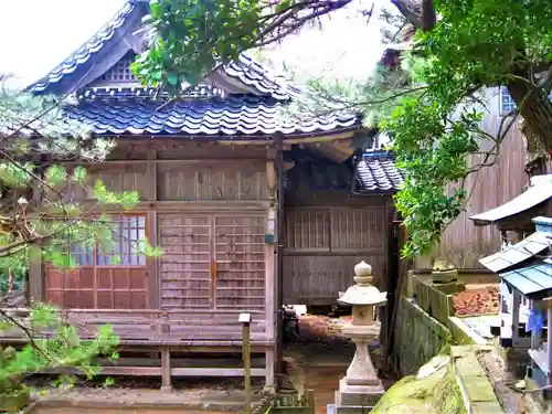 荒砂神社の本殿