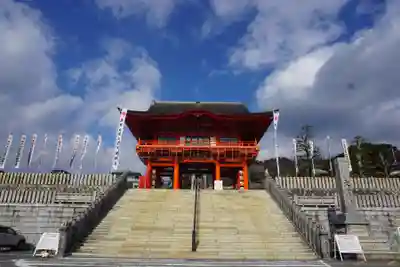 成田山名古屋別院大聖寺(犬山成田山)の山門・神門