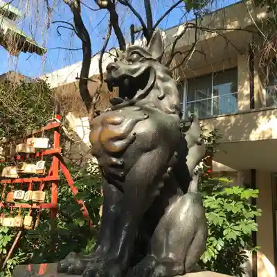 稲毛神社の狛犬