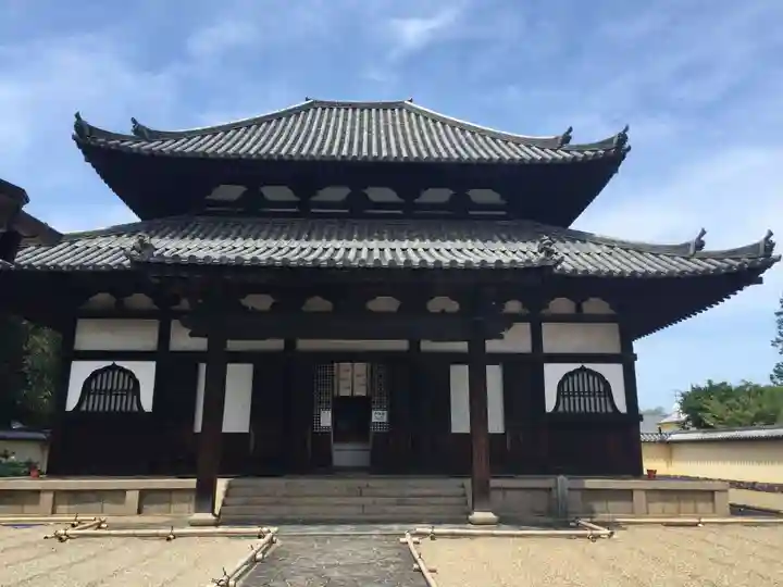 東大寺戒壇院戒壇堂の本殿・本堂