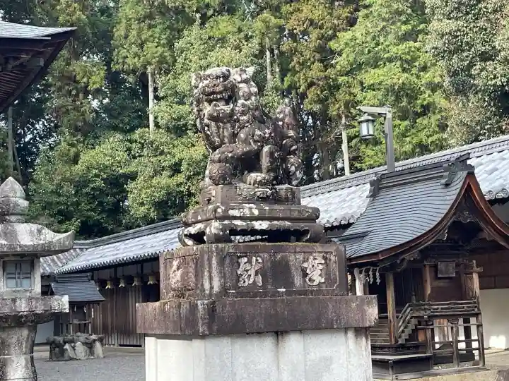 馬見岡綿向神社の{uncategorized: "未分類", other: "その他", undefined: "問題あり", building: "その他建物", grave: "お墓", sacred_gate: "鳥居", guardian: "狛犬", statue: "像", buddha: "仏像", history: "歴史", nature: "自然", garden: "庭園", animal: "動物", pagoda: "塔", temizu: "手水舎", mountain_gate: "山門・神門", sanctuary: "本殿・本堂", subordinate: "末社・摂社", art: "芸術", scenery: "景色", jizo: "地蔵", ema: "絵馬", goshuin: "御朱印", omikuji: "おみくじ", items: "授与品その他", amulet: "お守り", goshuincho: "御朱印帳", eats: "食事", festival: "お祭り", votive_dance: "神楽", shichigosan: "七五三参", wedding: "結婚式", experience: "体験その他", initially: "初詣", around: "周辺", anti_infection: "感染症対策"}