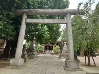 諏訪神社の鳥居