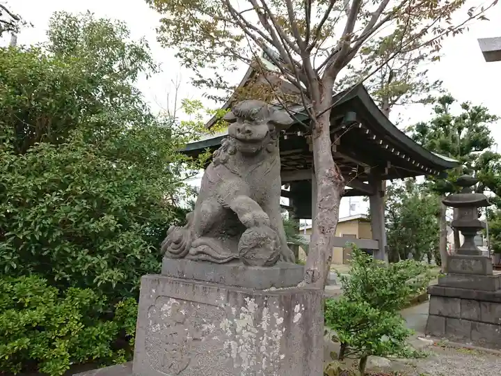 柄沢神社の狛犬
