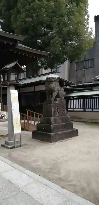 久留米宗社 日吉神社の狛犬