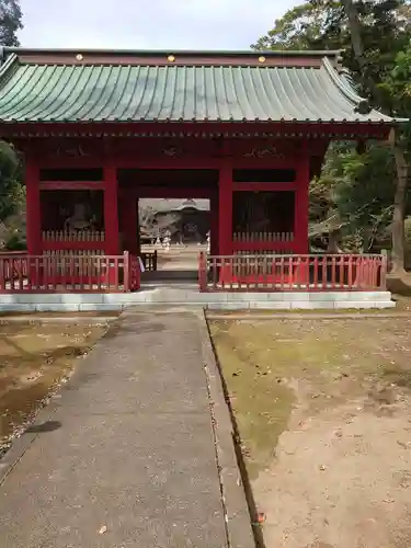 逢善寺の山門