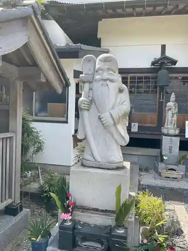 妙音寺の像