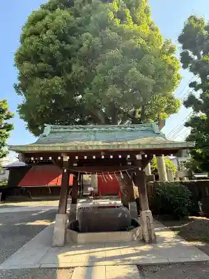 麻布氷川神社の{uncategorized: "未分類", other: "その他", undefined: "問題あり", building: "その他建物", grave: "お墓", sacred_gate: "鳥居", guardian: "狛犬", statue: "像", buddha: "仏像", history: "歴史", nature: "自然", garden: "庭園", animal: "動物", pagoda: "塔", temizu: "手水舎", mountain_gate: "山門・神門", sanctuary: "本殿・本堂", subordinate: "末社・摂社", art: "芸術", scenery: "景色", jizo: "地蔵", ema: "絵馬", goshuin: "御朱印", omikuji: "おみくじ", items: "授与品その他", amulet: "お守り", goshuincho: "御朱印帳", eats: "食事", festival: "お祭り", votive_dance: "神楽", shichigosan: "七五三参", wedding: "結婚式", experience: "体験その他", initially: "初詣", around: "周辺", anti_infection: "感染症対策"}
