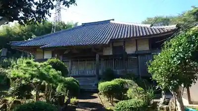 萬年山延命寺の本殿・本堂