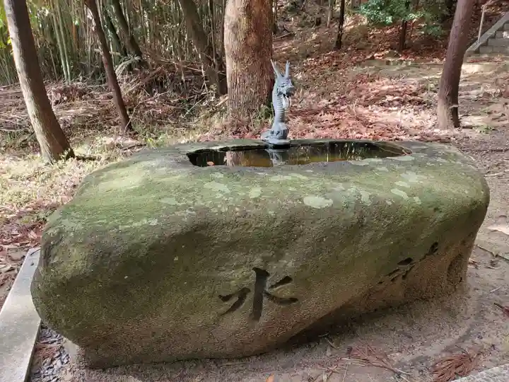 大歳神社の手水舎