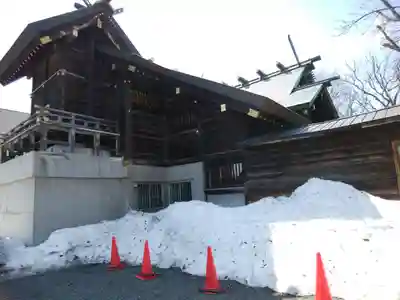 札幌諏訪神社の本殿・本堂