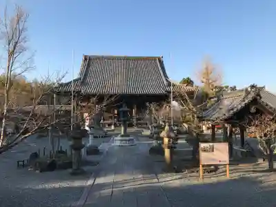 穴太寺の本殿・本堂