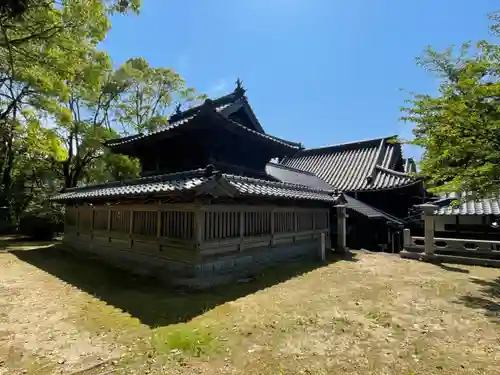 降松神社の本殿