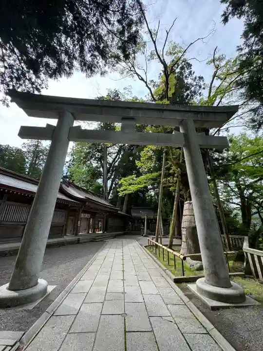白山比咩神社(石川県)