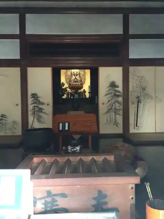 大光明寺の本殿・本堂