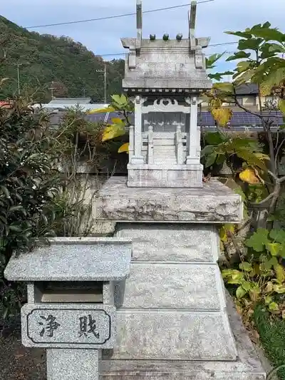 河童神社の本殿