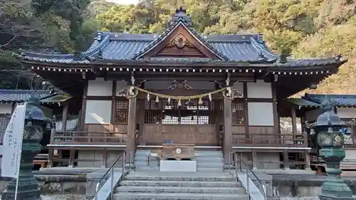 白山比咩神社の本殿・本堂