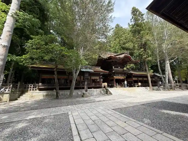 諏訪大社下社秋宮(長野県)