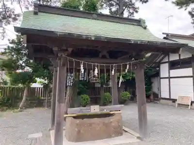 片瀬諏訪神社の{uncategorized: "未分類", other: "その他", undefined: "問題あり", building: "その他建物", grave: "お墓", sacred_gate: "鳥居", guardian: "狛犬", statue: "像", buddha: "仏像", history: "歴史", nature: "自然", garden: "庭園", animal: "動物", pagoda: "塔", temizu: "手水舎", mountain_gate: "山門・神門", sanctuary: "本殿・本堂", subordinate: "末社・摂社", art: "芸術", scenery: "景色", jizo: "地蔵", ema: "絵馬", goshuin: "御朱印", omikuji: "おみくじ", items: "授与品その他", amulet: "お守り", goshuincho: "御朱印帳", eats: "食事", festival: "お祭り", votive_dance: "神楽", shichigosan: "七五三参", wedding: "結婚式", experience: "体験その他", initially: "初詣", around: "周辺", anti_infection: "感染症対策"}