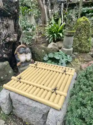 積徳寺の{uncategorized: "未分類", other: "その他", undefined: "問題あり", building: "その他建物", grave: "お墓", sacred_gate: "鳥居", guardian: "狛犬", statue: "像", buddha: "仏像", history: "歴史", nature: "自然", garden: "庭園", animal: "動物", pagoda: "塔", temizu: "手水舎", mountain_gate: "山門・神門", sanctuary: "本殿・本堂", subordinate: "末社・摂社", art: "芸術", scenery: "景色", jizo: "地蔵", ema: "絵馬", goshuin: "御朱印", omikuji: "おみくじ", items: "授与品その他", amulet: "お守り", goshuincho: "御朱印帳", eats: "食事", festival: "お祭り", votive_dance: "神楽", shichigosan: "七五三参", wedding: "結婚式", experience: "体験その他", initially: "初詣", around: "周辺", anti_infection: "感染症対策"}