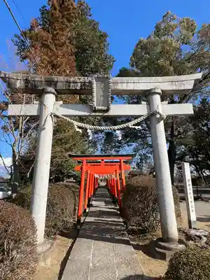 尾曳稲荷神社の鳥居