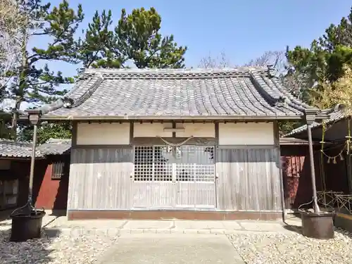 日間賀神社の本殿・本堂